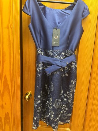 Conjunto Betzzia Chaqueta y Vestido