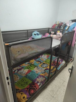 Litera Ikea Metálica Gris