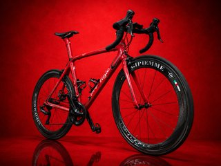Bicicleta de carretera de carbono + potenciómetro.