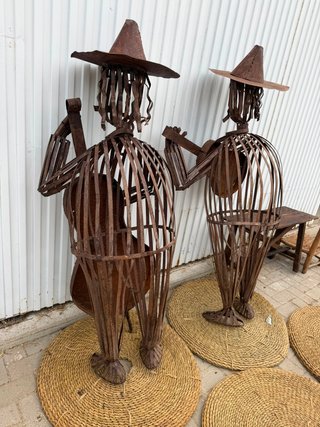 Pareja de esculturas musicales (mariachis México)