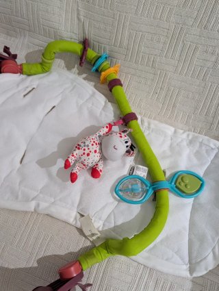 Reductor y arco de juegos Chicco Polly Progress