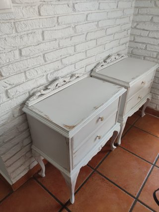 Mesitas de noche Lucía