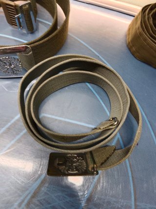 3 cinturones del ejercito militar español, cinturón de lona verde con hebilla metálica ajustable, dos de ellos