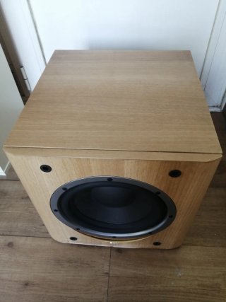 Subwoofer B&W ASW 600 madera