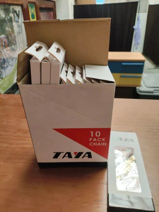10 Cadenas TAYA ONZE-111 Doradas 11v