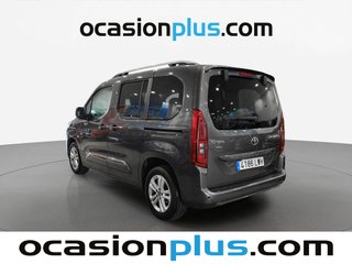 Toyota Proace City Verso 1.2 Family Active L1 Auto 5 Plazas 96 kW (131 CV)