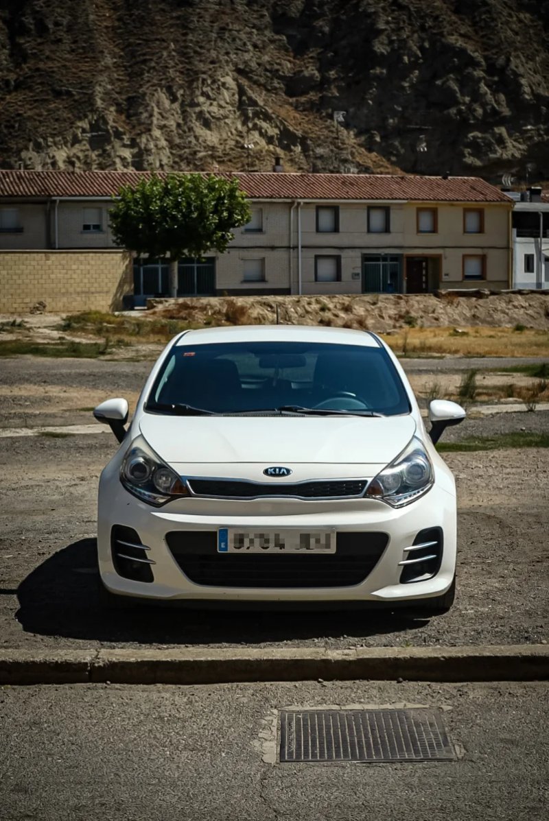 KIA Rio 2015 - foto 1