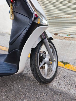 Piaggio Liberty 125 Scooter Blanca