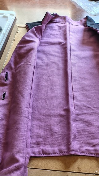 Gilet panciotto nero rosa alternativo