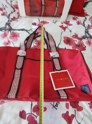 Bolsa de viaje Tommy Hilfiger roja