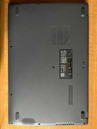 Portátil ASUS i7 15.6 + Funda