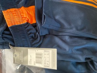 Conjunto Real Madrid Adidas Talla XL