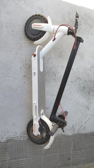 Patinete Eléctrico Blanco