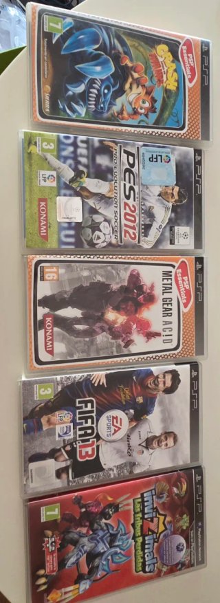 PSP 3004 Negra 70€