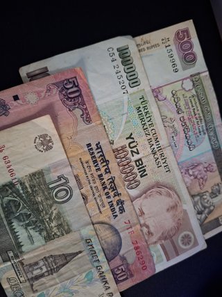 Lotes de Billetes Antiguos Fuera de Circulación