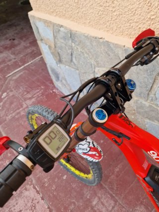 Bicicleta eléctrica tope de gama