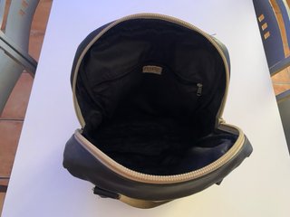 Bolso negro grande de hombro