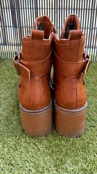 Botas caña baja talla 39