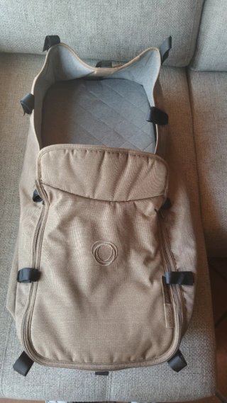 Carro de bebé con capazo color camel Bugaboo Camal