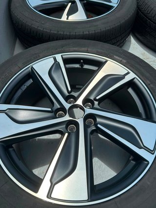 Llantas Ford/Land Rover