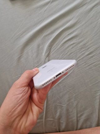 iPhone 8 64GB estado excelente