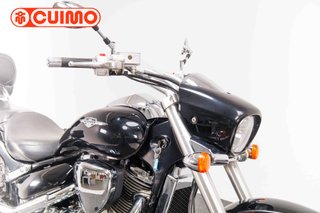 SUZUKI INTRUDER M800