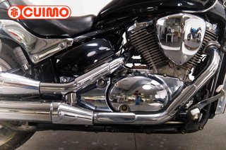 SUZUKI INTRUDER M800