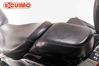 SUZUKI INTRUDER M800