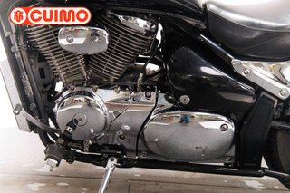 SUZUKI INTRUDER M800