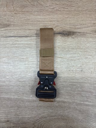 Cinturón Táctico Árido/Rojo Nuevo