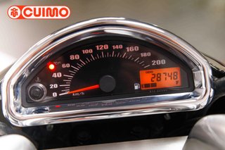 SUZUKI INTRUDER M800