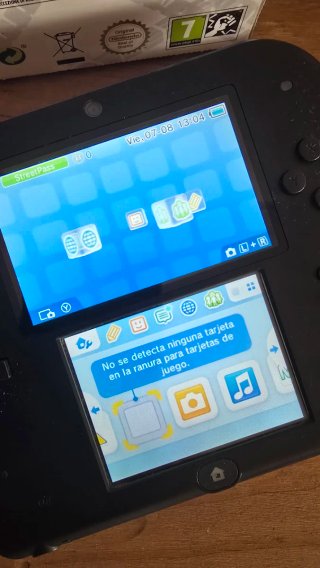Nintendo 2DS Nera con Mario Kart 7
