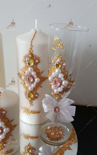 Velas y copas de cristal decoradas boda