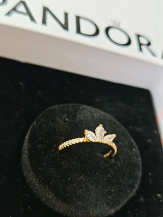 Anillo Pandora Racimo Herbario Reluciente