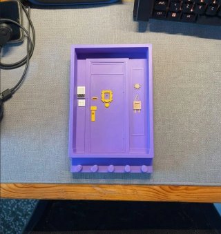 Colgador Llaves Puerta Monica Friends Morado