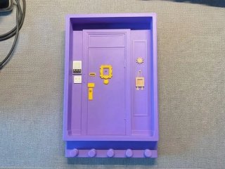 Colgador Llaves Puerta Monica Friends Morado