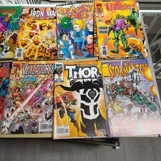 Lote 136 grapas USA Marvel, DC, Image y más