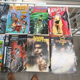 Lote 136 grapas USA Marvel, DC, Image y más
