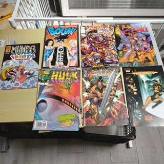 Lote 136 grapas USA Marvel, DC, Image y más