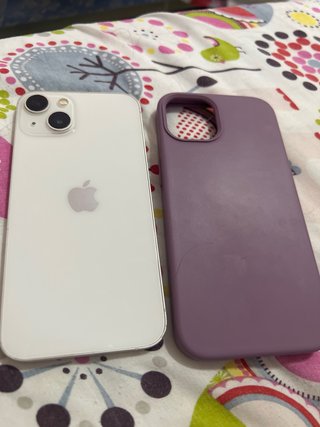 iPhone 13 Blanco 128GB 85% Batería