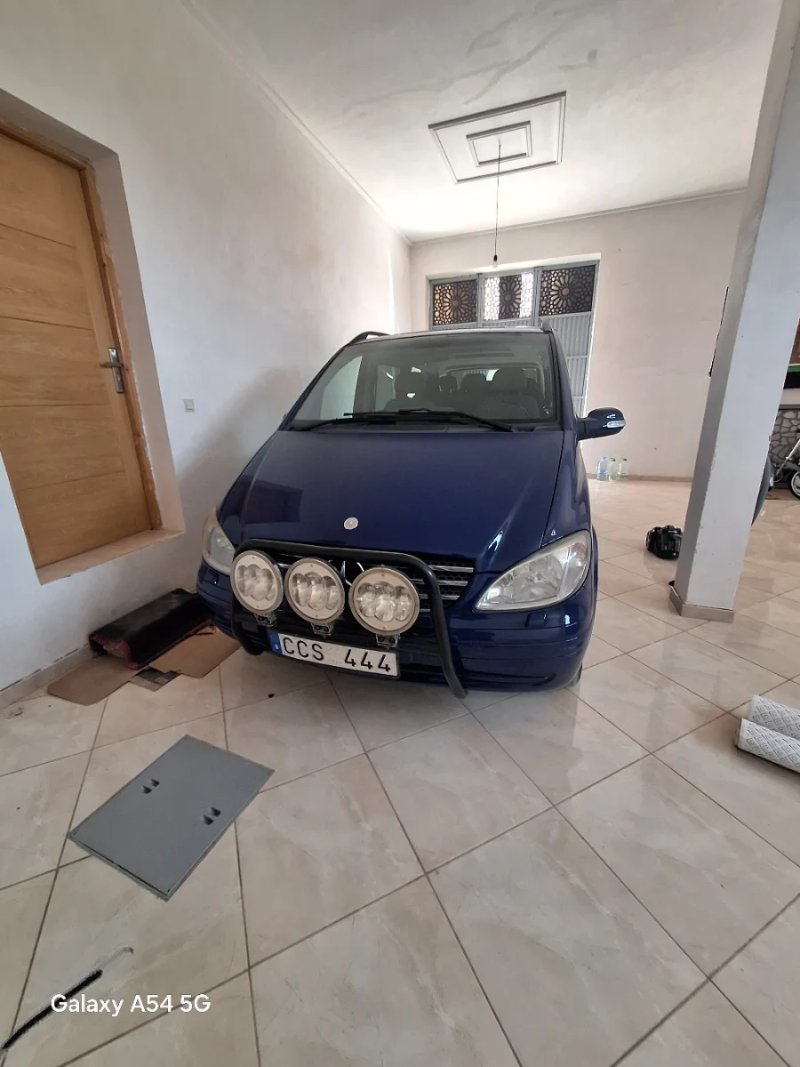 Mercedes-Benz Viano 2007 - foto 1