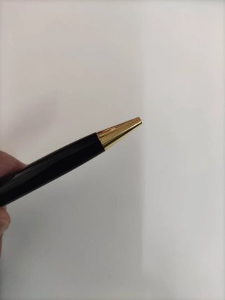 Bolígrafo Mont Blanc Negro y Dorado