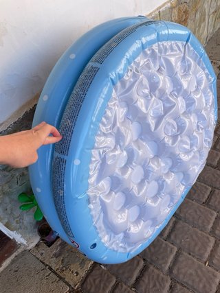 Piscina hinchable infantil con ballenas