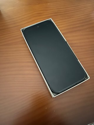 Google Pixel 10a Nuevo + Funda y Cristal