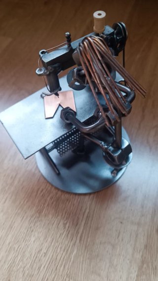 Escultura Máquina de Coser Artesanal