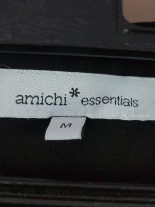 Blusa negra gasa Amichi estrellas militar
