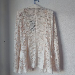 Traje de encaje blanco chaqueta y pantalón