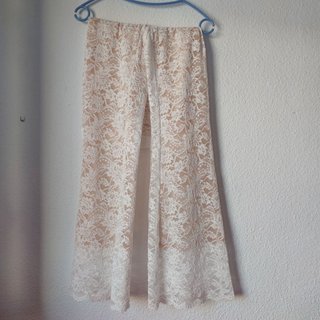 Traje de encaje blanco chaqueta y pantalón
