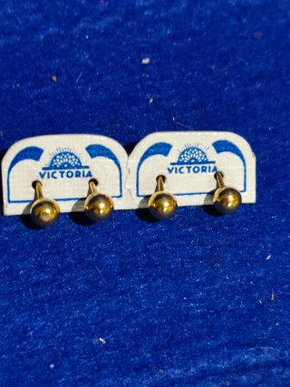 Dos pares de Pendientes Victoria Chapados en Oro