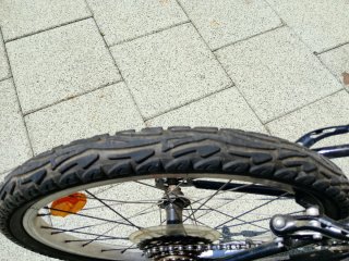 Bicicleta  BTWIN 20 pulgadas con marchas. En Gijón